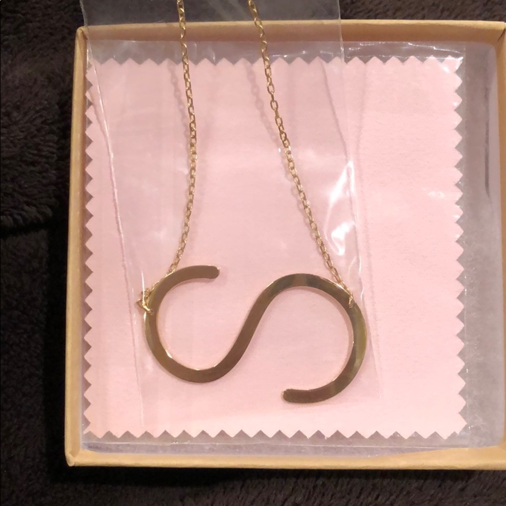 Gold initial “S” necklace